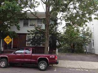 713 6th St, Union City, NJ 07087