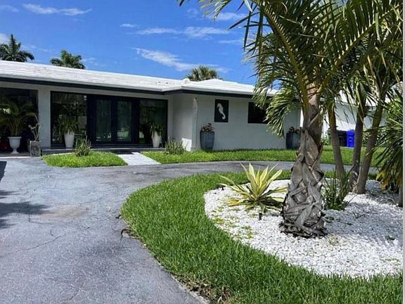 2nd image of 3211 S Terra Mar Dr