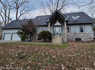 23270 Evergreen Rd, Southfield, MI 48075