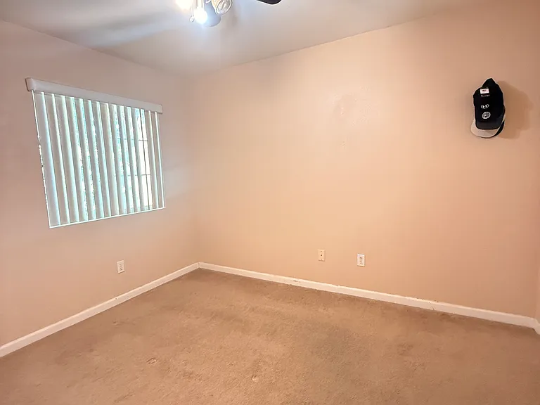 1236 Crossroads Ct — Photo 20