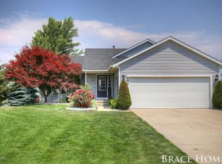 5417 Jordan St, Allendale, MI 49401