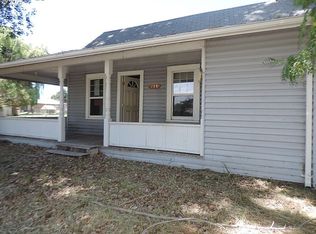 314 NW 2nd St, Grass Valley, OR 97029