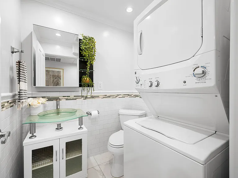 617 E Angeleno Ave #206 — Photo 13