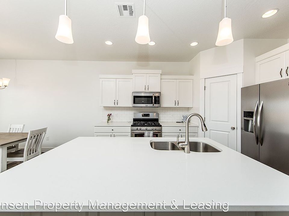 1st image of 5950 S Desert Crest Dr