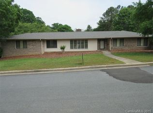 901 Larkhaven Ln, Albemarle, NC 28001