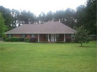 1038 Pinebrook Dr, Summit, MS 39666