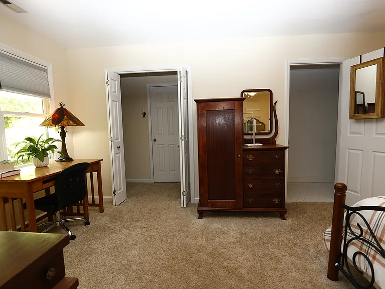 1539 Pathway Dr — Photo 49