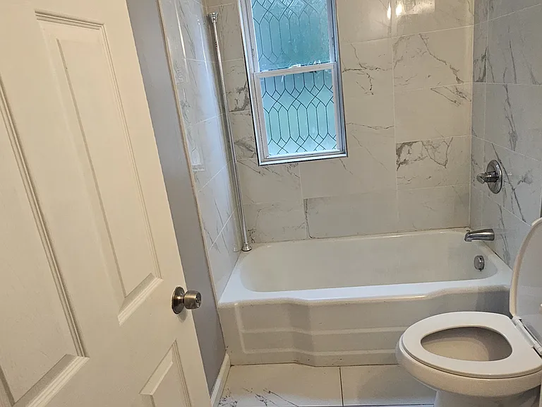1006 Park St #1 — Photo 15