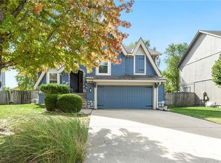 1541 W Loula St, Olathe, KS 66061
