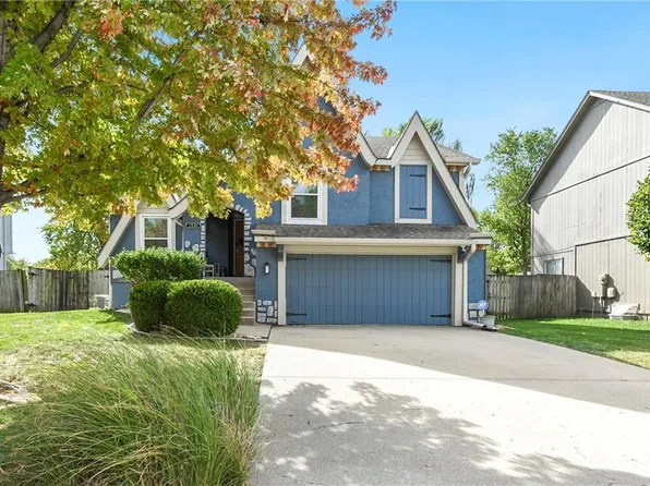 1541 W Loula St, Olathe, KS 66061