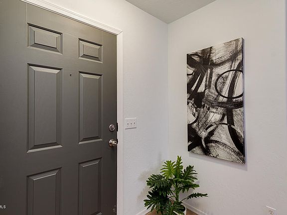 5th image of 40572 N Las Praderas St