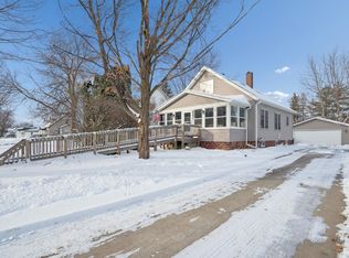 704 Broadway St, Cleveland, MN 56017