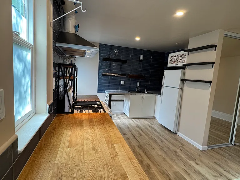 1117 Florida St #D — Photo 12
