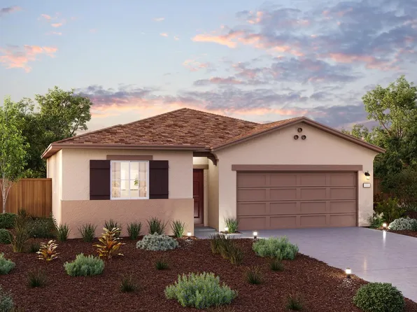 1990 Birchcrest Dr, Madera, CA 93638