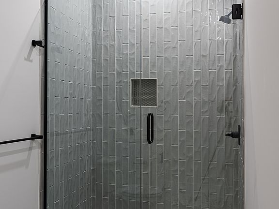 5th image of 750 E M L King Blvd #5ac5b68a4