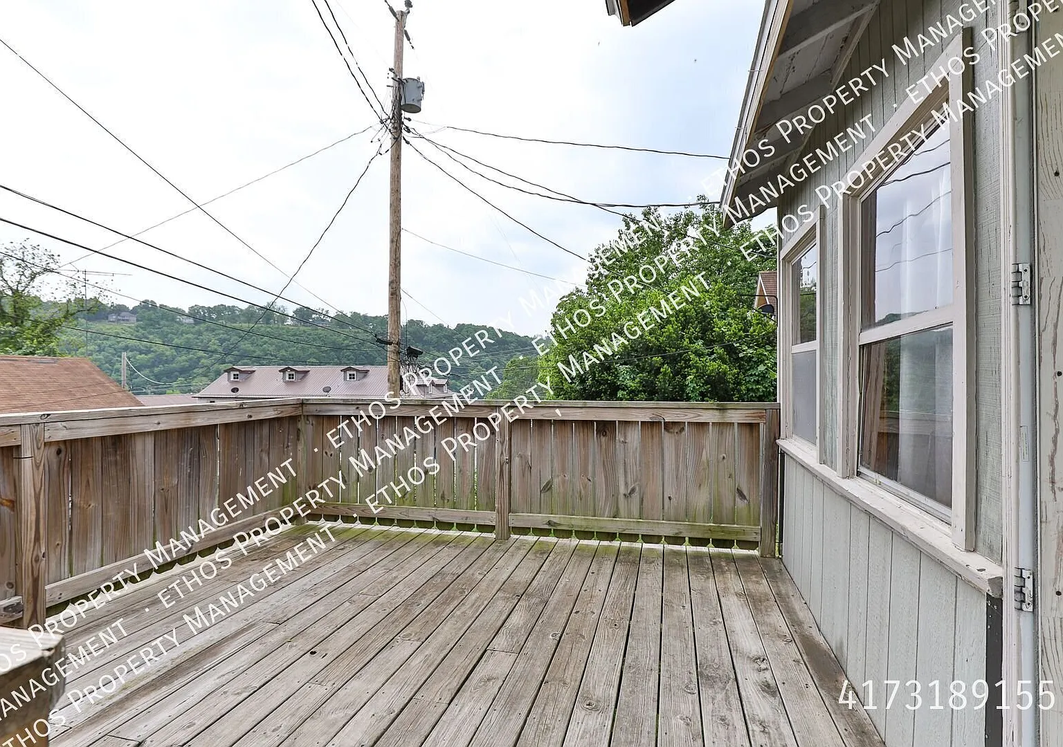 203 Recreation Ave — Photo 2