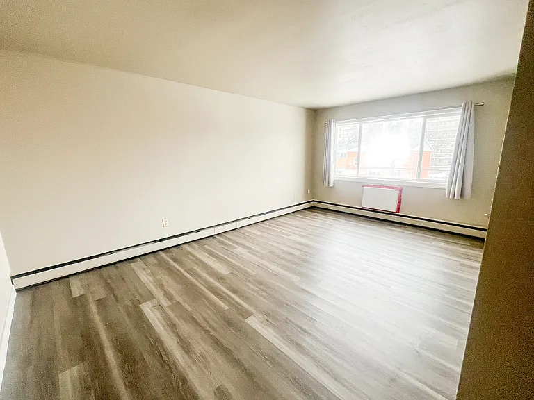 3929 Retallack St — Photo 8