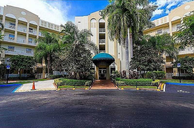 1st image of 10750 NW 66th St APT 103