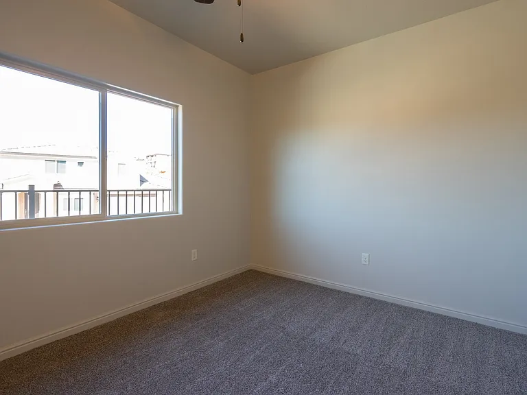 370 W Buena Vista Blvd #111 — Photo 19
