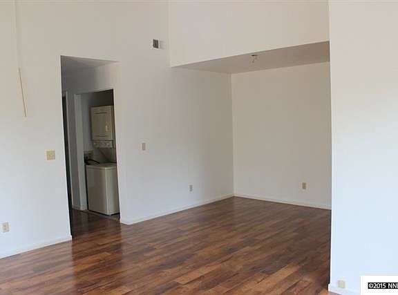 4th image of 2673 Sycamore Glen Dr