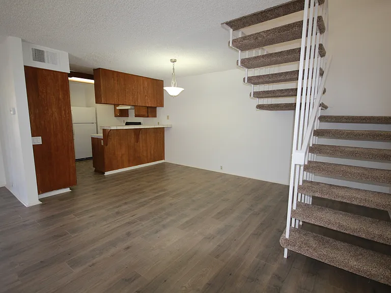 3924 Camino Calma — Photo 2