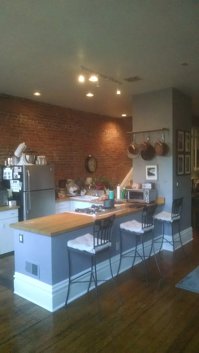 1332 Liverpool St photo 1