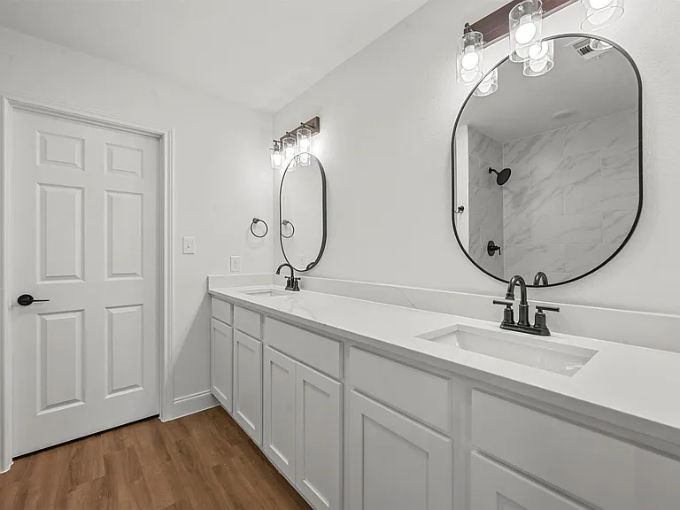 2307 Mill St — Photo 10