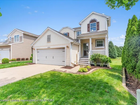 6763 Castleton Dr, Grand Ledge, MI 48837