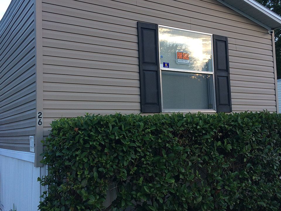 2nd image of 1005 Kings Forest Dr