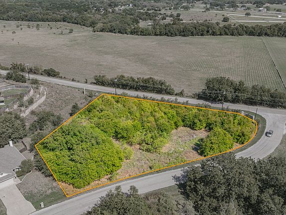 4th image of 1000 Meander Rd