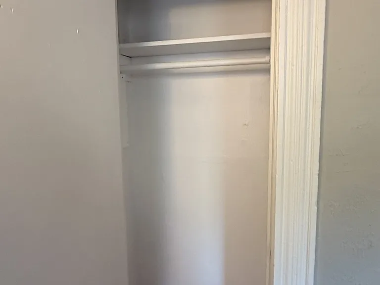 48 Hereford St #2D — Photo 6