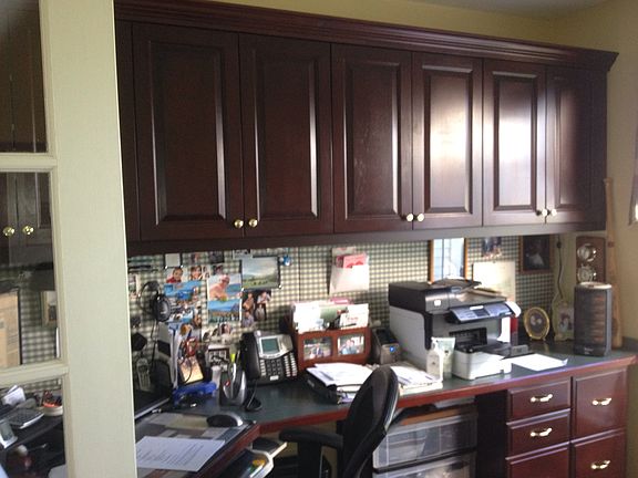 4th image of 15 Knobb Hill Dr
