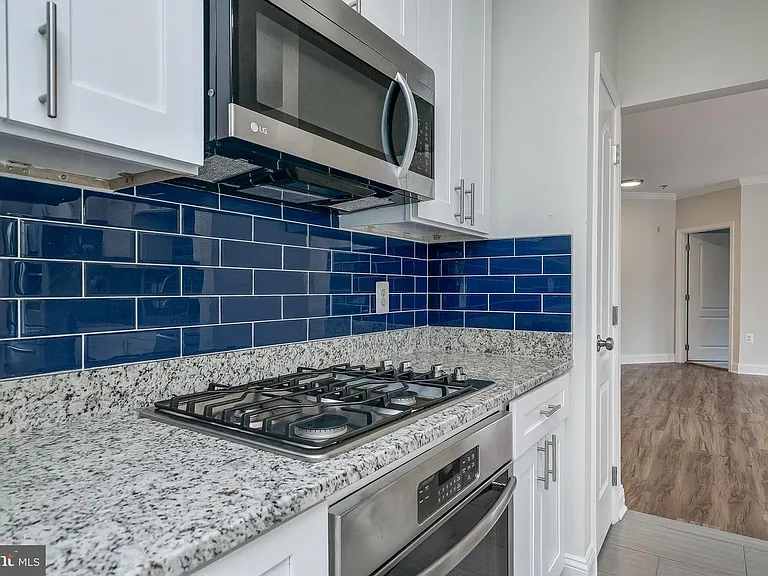 305 Redland Blvd #101 — Photo 22