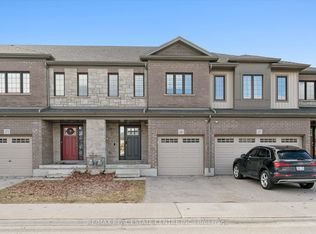 135 Hardcastle Dr #26, Cambridge, ON N1S 0B6