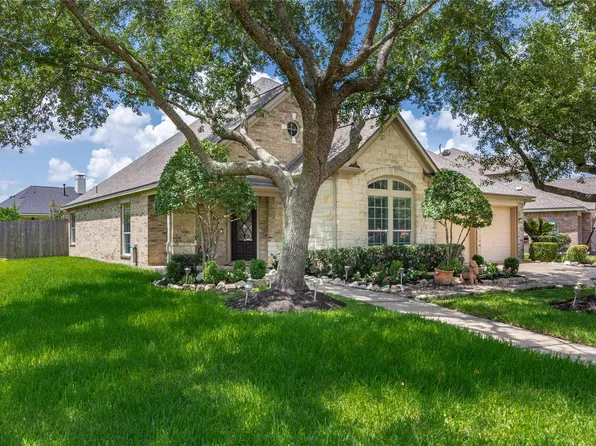11007 Jadestone Creek Ln, Cypress, TX 77433