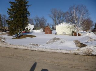 201 Richards St, Ridgeway, WI 53582