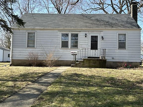 2nd image of 1006 2nd Ave