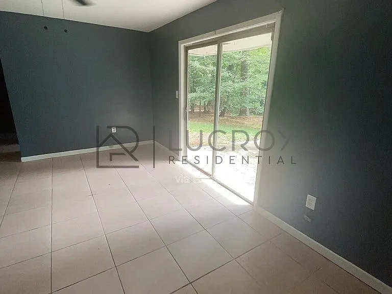 2694 Woodside Dr — Photo 5
