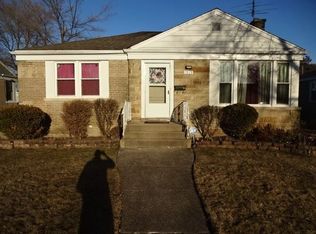 1915 Belleview Ave, Westchester, IL 60154