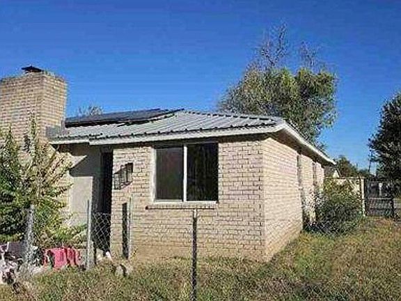 4th image of 1500 Wild Flower Dr