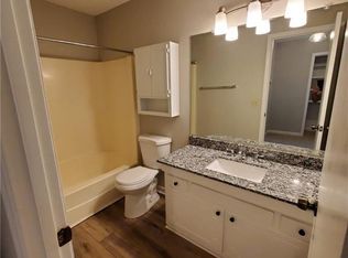 201 Northpoint Ave UNIT B, High Point, NC 27262