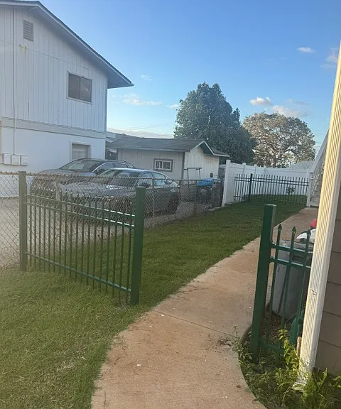 911 Olioli St — Photo 11