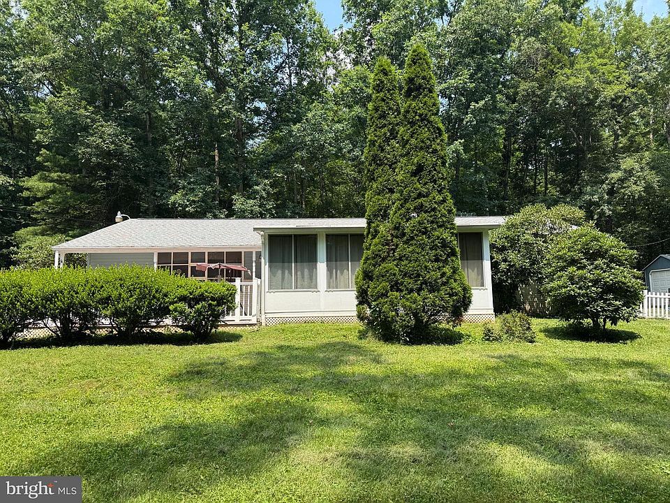1st image of 68 Pine Grove Rd