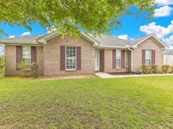 15 Wittjen Ct, Wetumpka, AL 36092