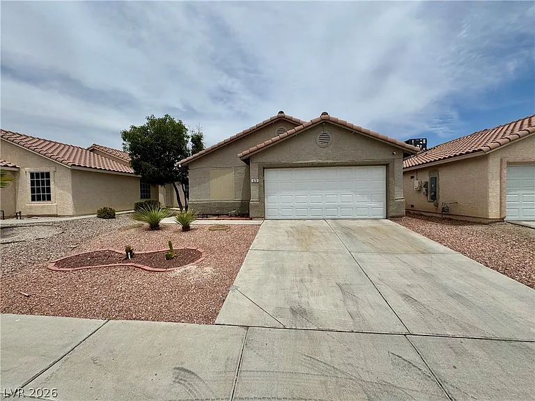 628 Carlos Julio Ave — Photo 1