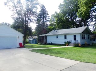 W1027 Primrose Rd, Genoa City, WI 53128