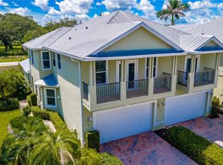 1835 Bridgepointe Cir UNIT 17, Vero Beach, FL 32967