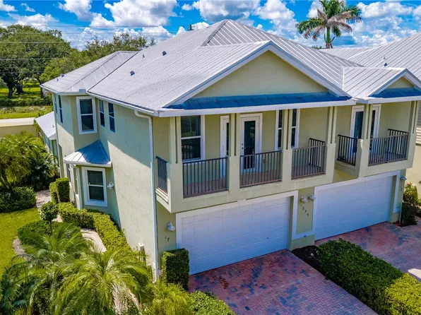 1835 Bridgepointe Cir Unit 17, Vero Beach, FL 32967