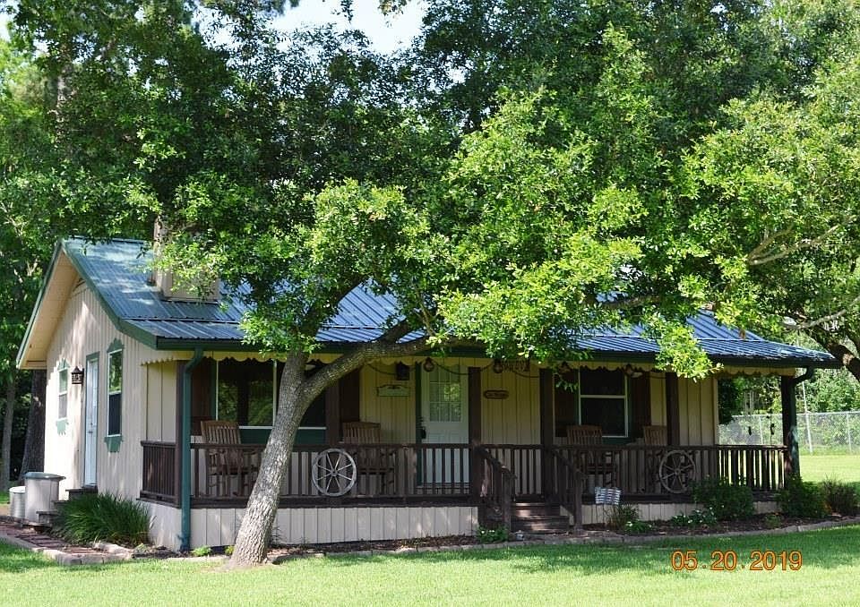 1st image of 288 Davenport Dr