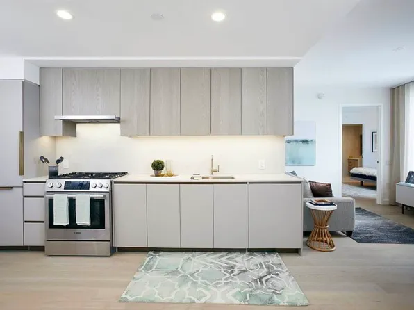 3 Court Square image 5 of 5